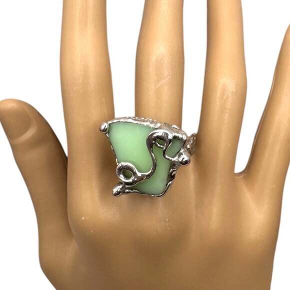 Handmade Uranium Glass Silver-Blend Statement Artisan Ring Glows With UV Light - Picture 3 of 14
